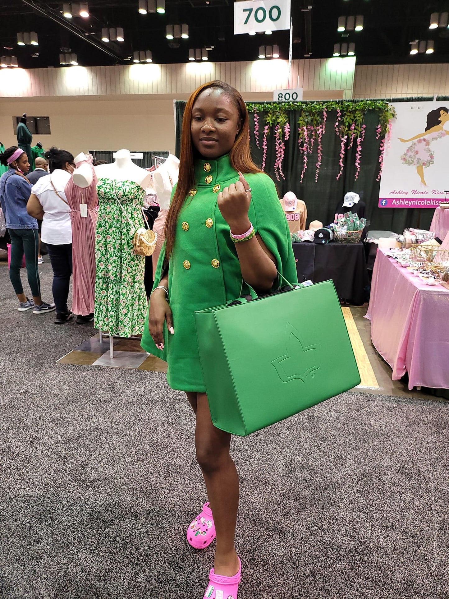 Alpha Kappa Alpha cape