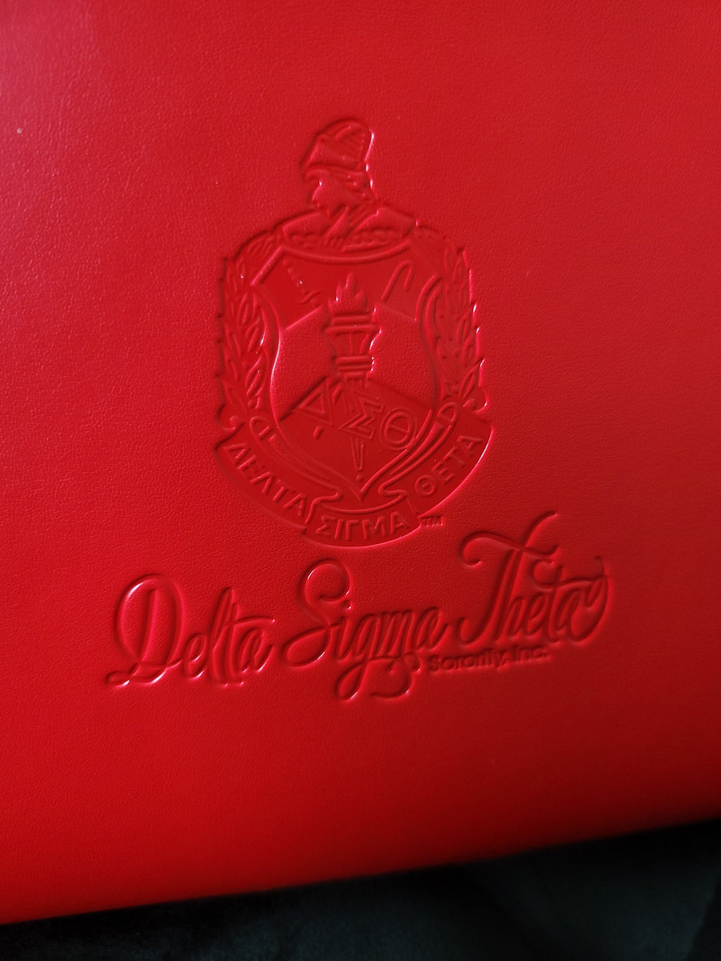 Delta Sigma Theta Purse-onality