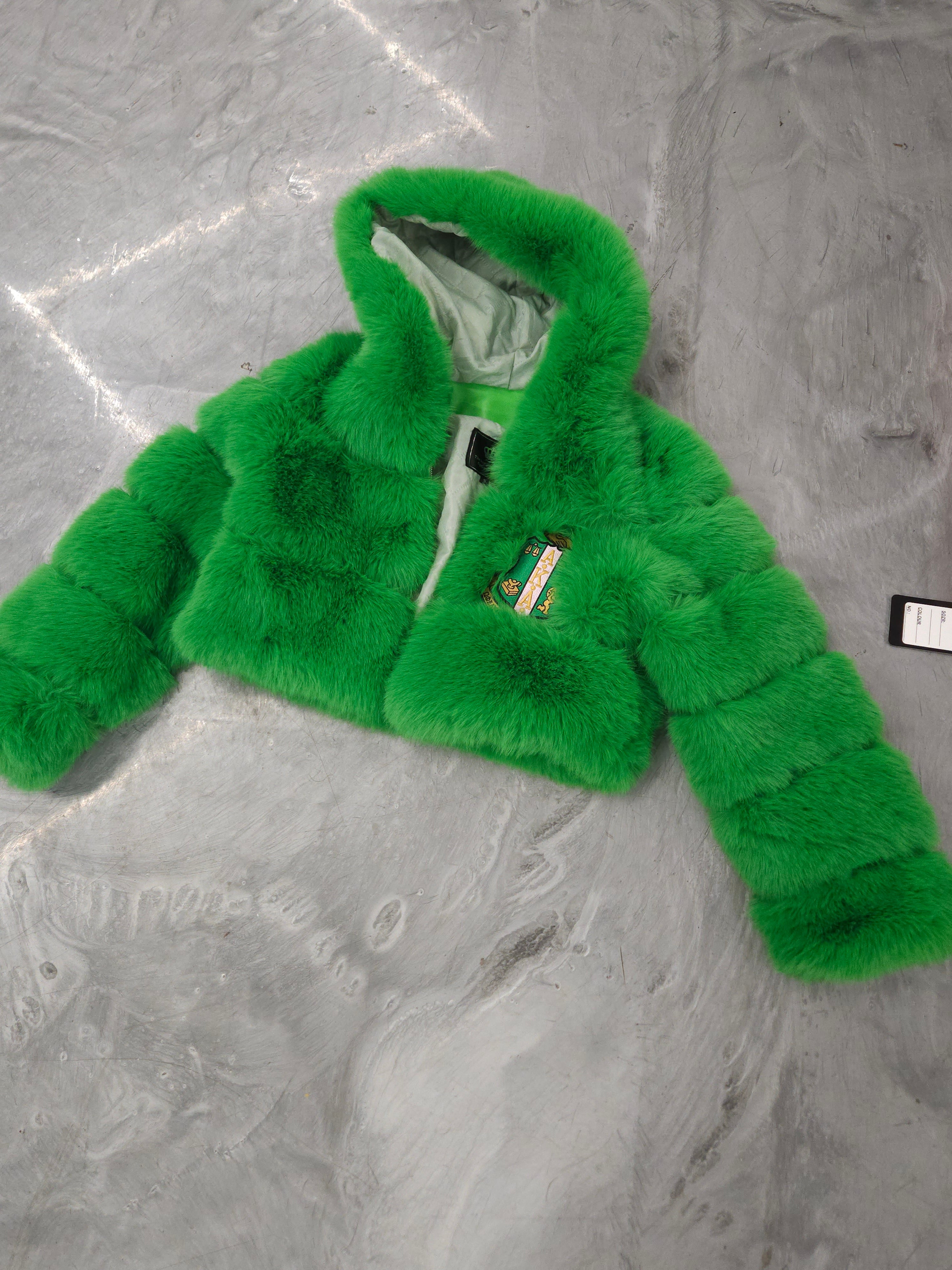 Alpha Kappa Alpha CROP Fur Coat (Presale) – Sororitique Inc.