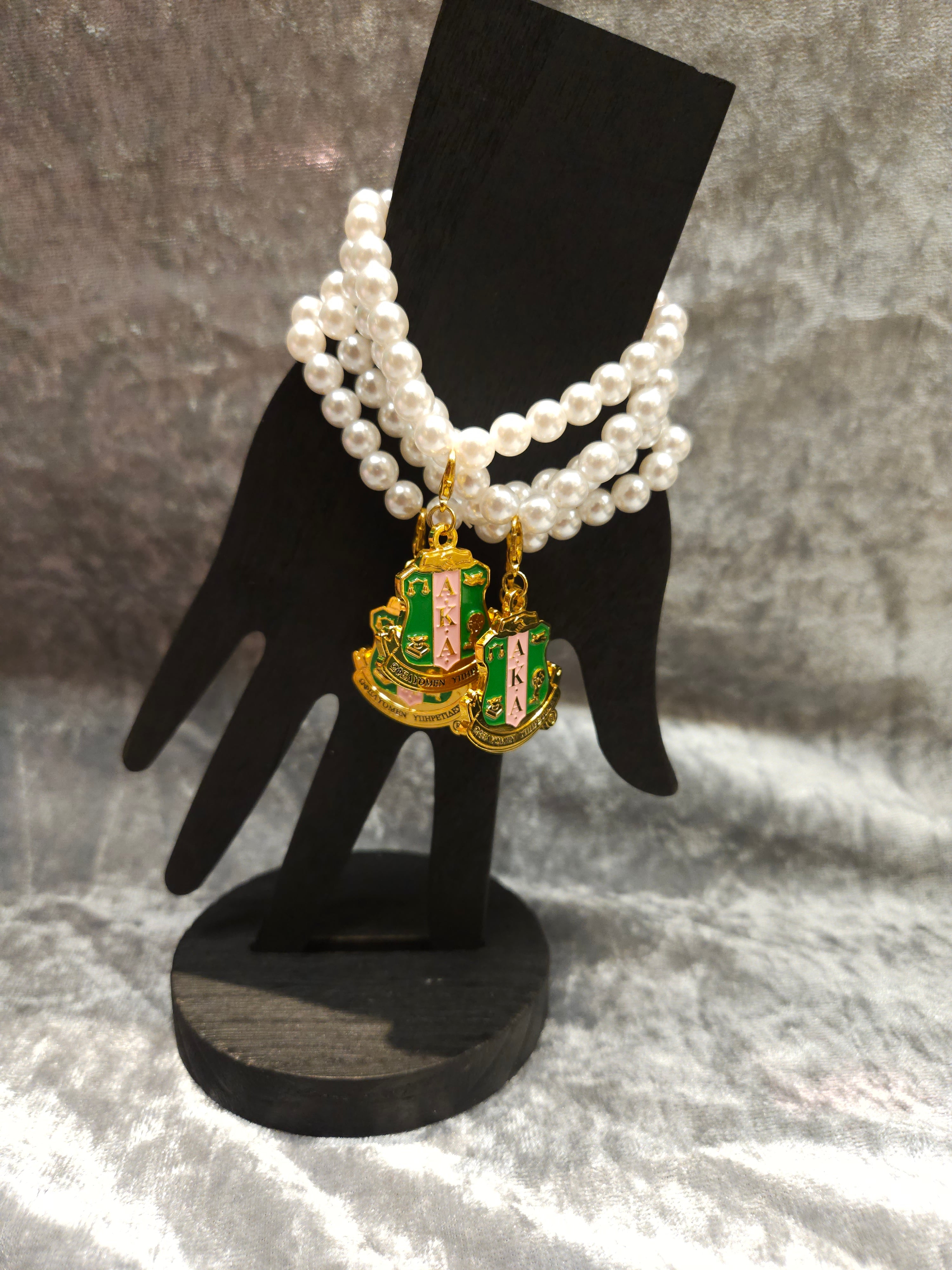 Alpha Kappa Alpha Pearl Bracelet with Crest